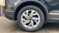 Volkswagen Tiguan 1.5 TSI 150 Life 5dr DSG Petrol Estate